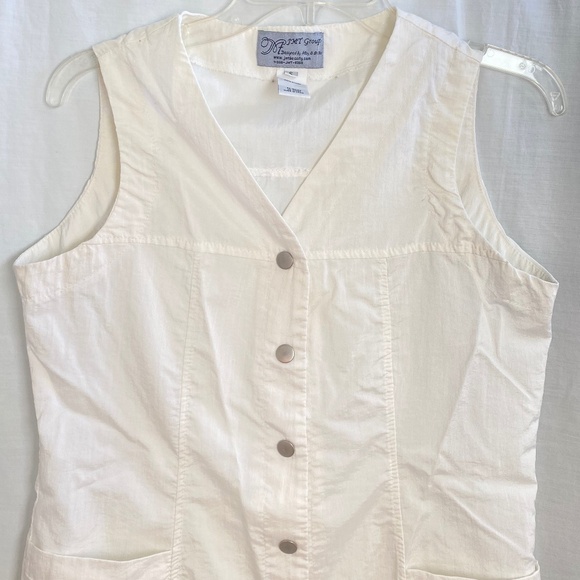 Spa / Salon - Nylon Smock Size: Small - Picture 3 of 8